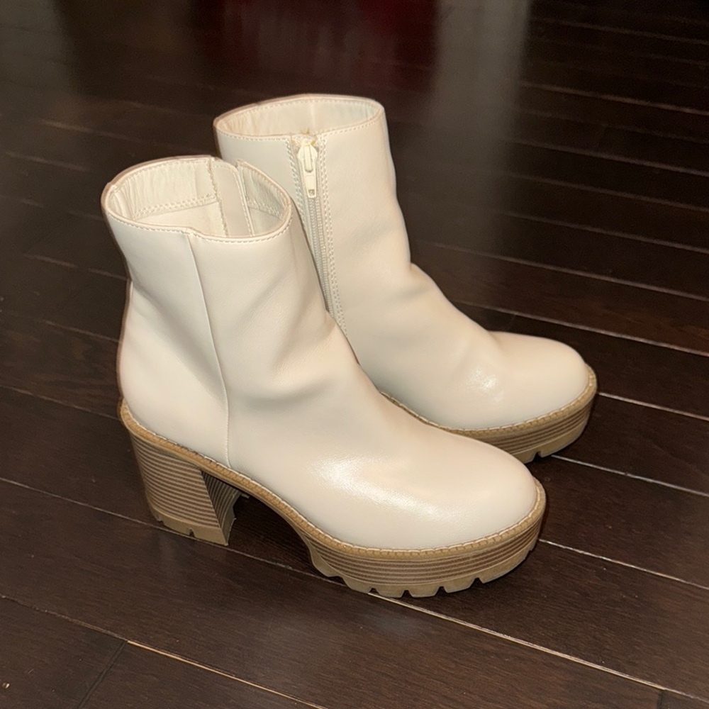 Women's White Ankle Boots